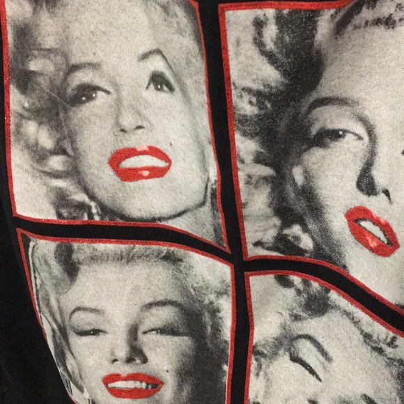 Marilyn Monroe Graphic T lace tank M - Picture 3 of 4